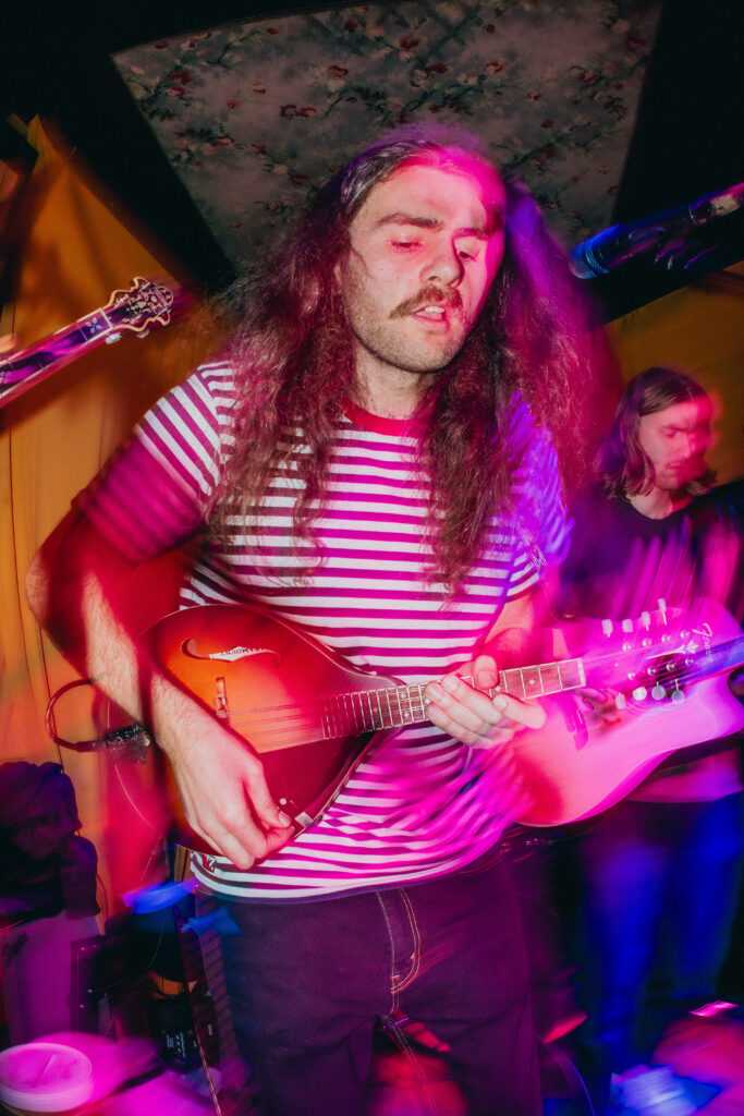 BOTTOM BUNK CLUB #9 credit Finn Zemba